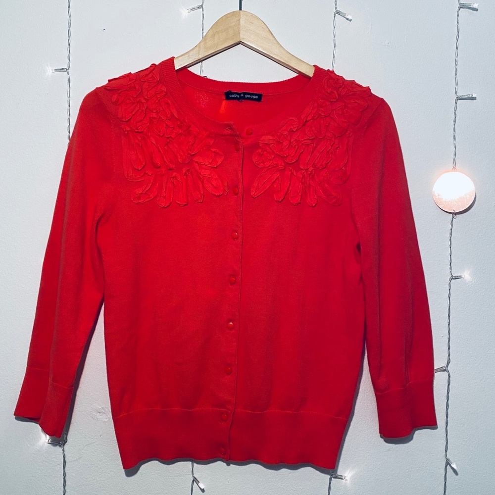 Cable & gauge woman’s Medium cardigan 🦩